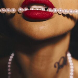 Pearl Mouth